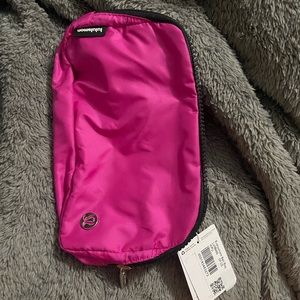 Lululemon 1L Wear Everywhere Belt Bag extendable strap Highlighter Purple NWT